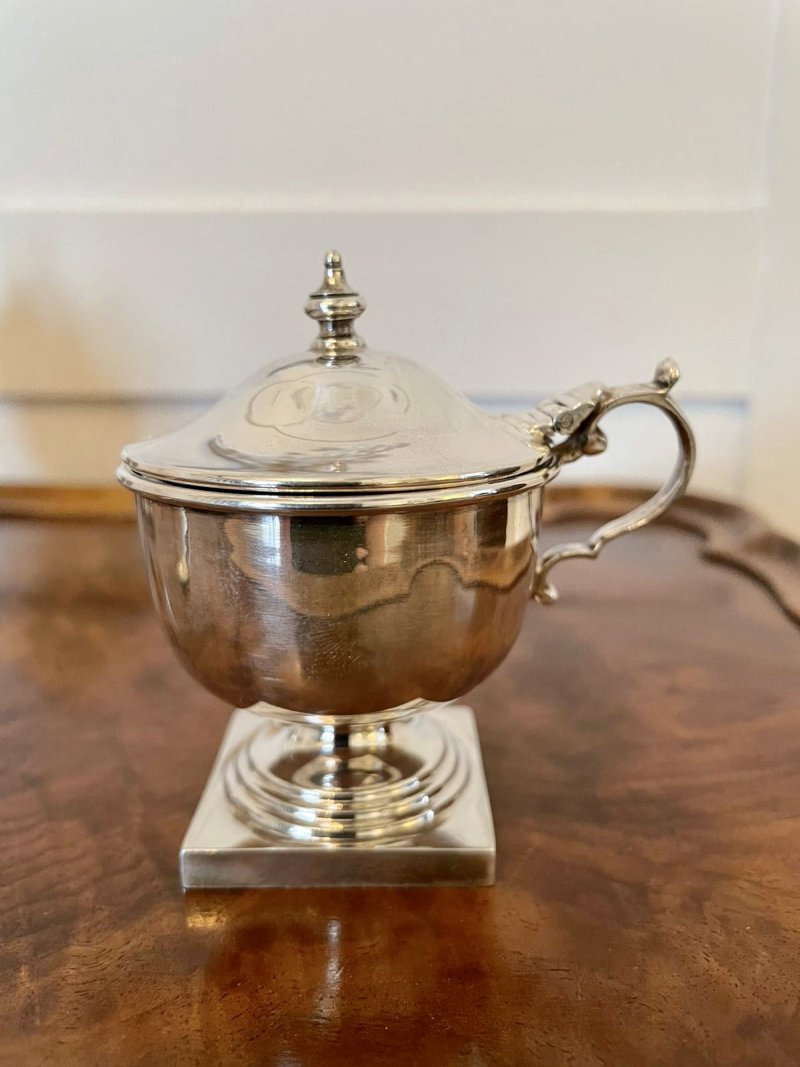 George V Cased Four Piece Solid Sterling Silver Condiment Set by Viners, Sheffield - Image 12